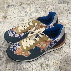 Inkas Floral Patterned Women's Sneakers